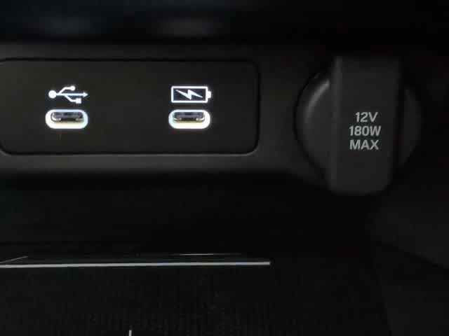 Used 2025 Acura ADX FWD image 33