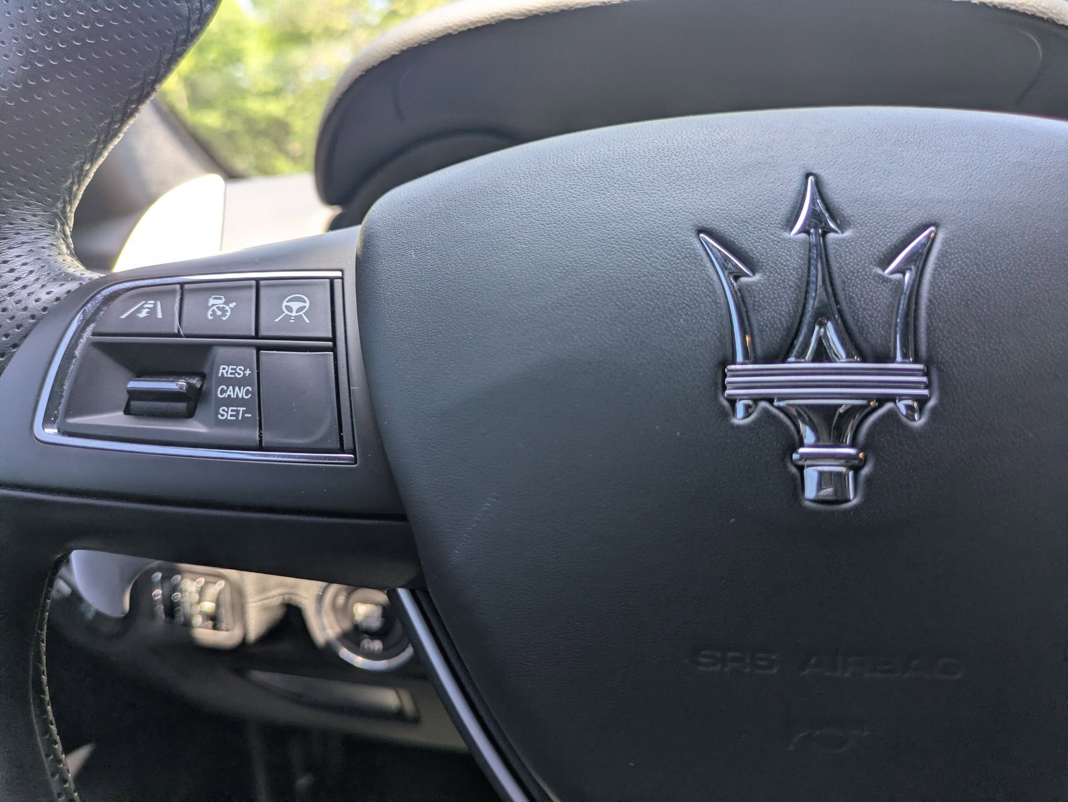 Certified 2022 Maserati Ghibli Modena Q4 AWD/4WD image 16