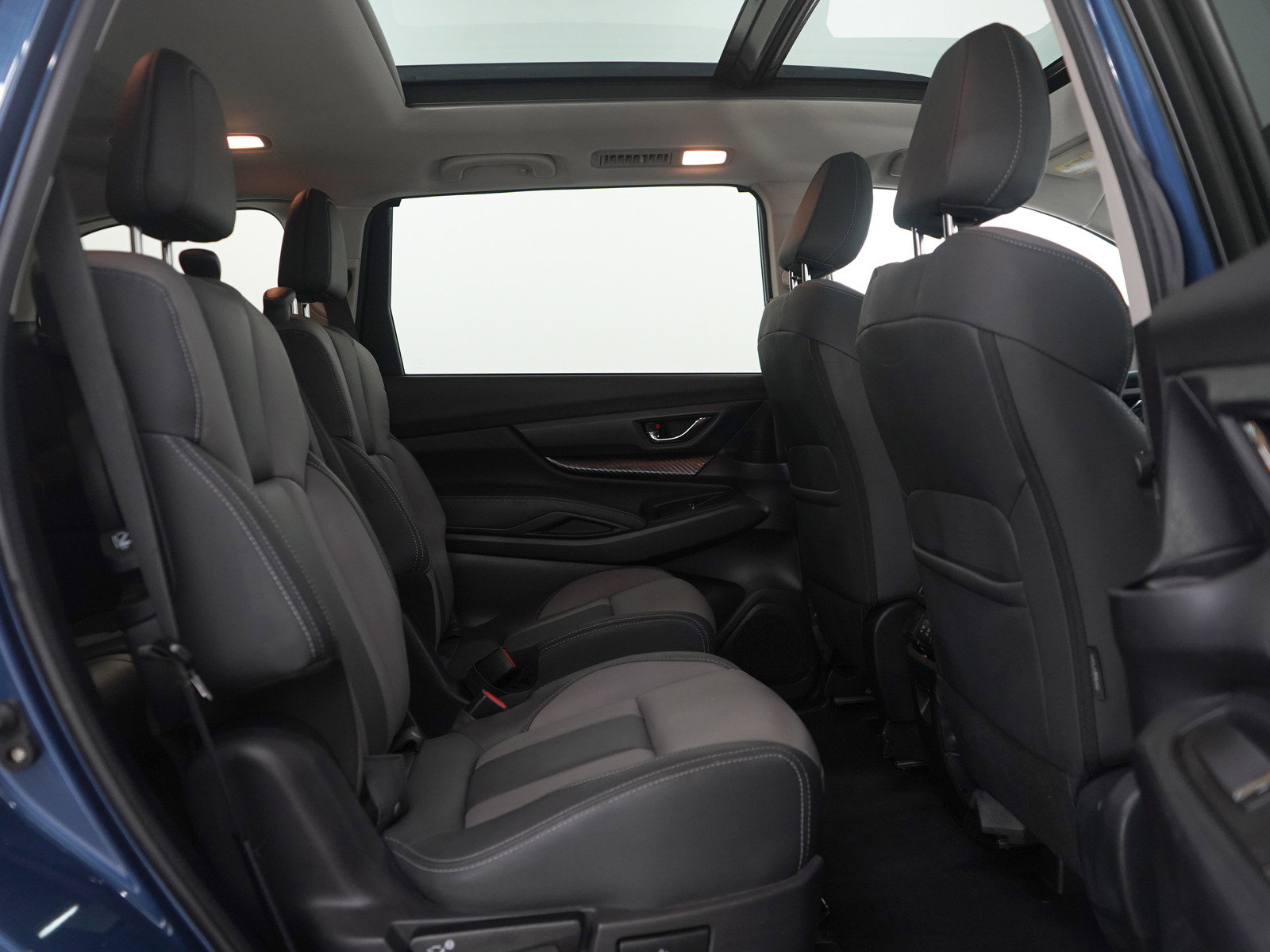 Used 2022 Subaru Ascent Onyx Edition image 11