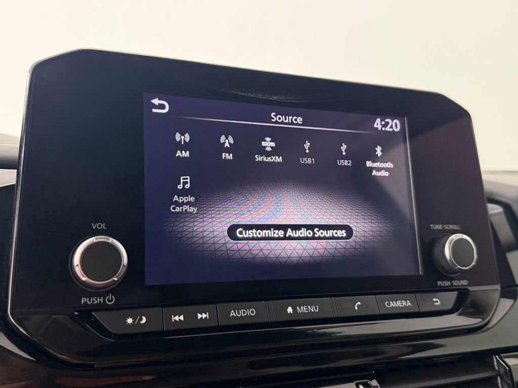 Used 2023 Nissan Pathfinder SV image 21