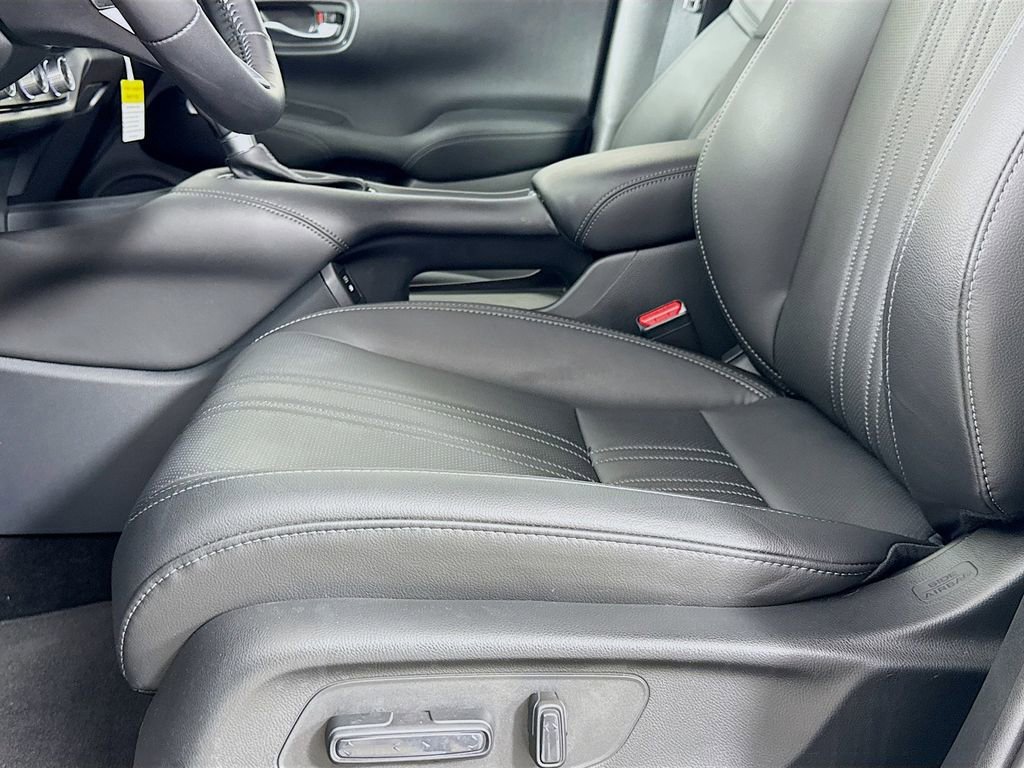 Used 2026 Honda HR-V EX-L image 25