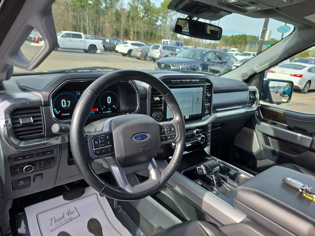 Used 2023 Ford F150 Lariat w/ Max Trailer Tow Package image 17