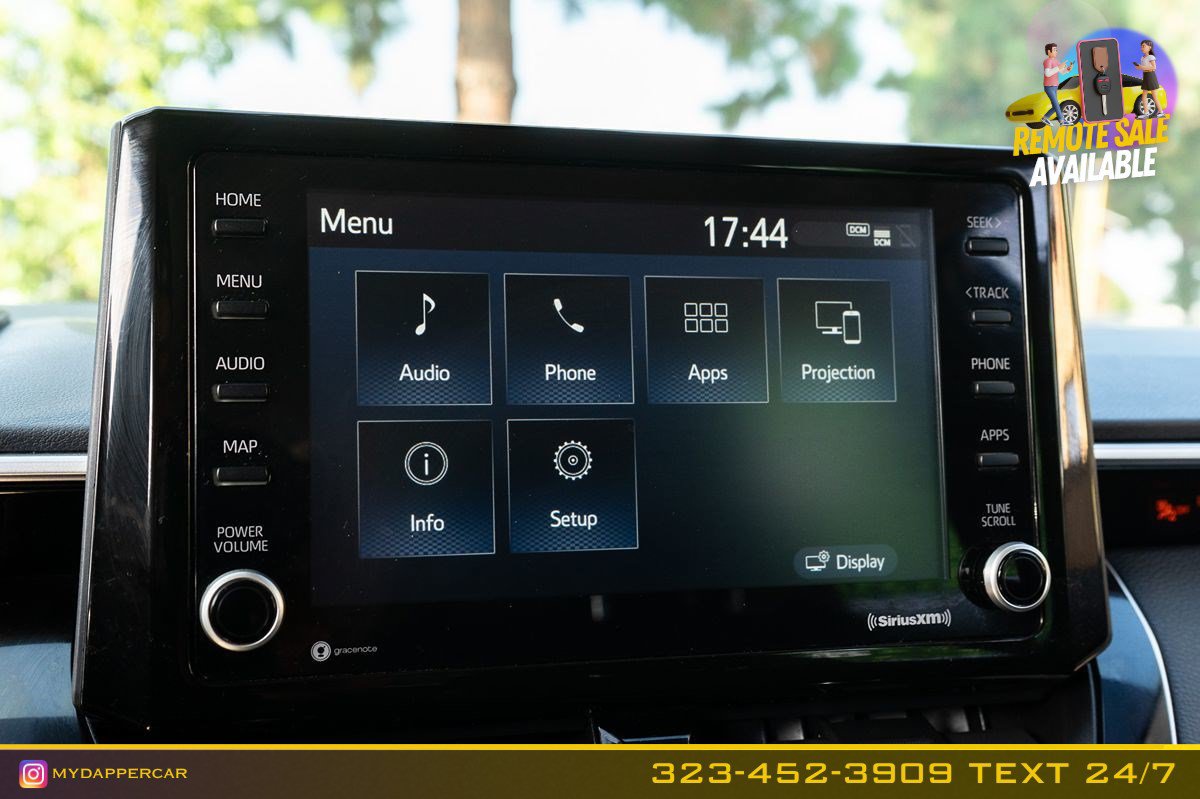 Used 2022 Toyota Corolla LE FWD image 25