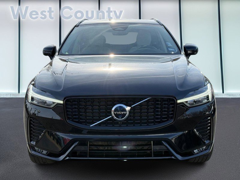 Used 2024 Volvo XC60 B5 Plus w/ Protection Package Premier image 10
