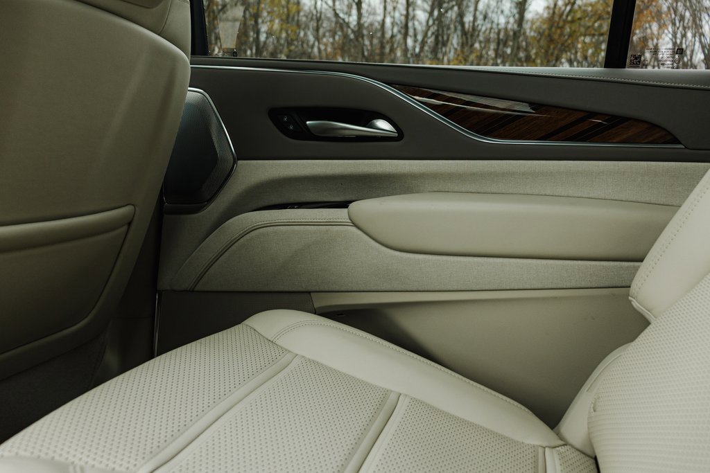 Used 2023 Cadillac Escalade ESV Premium Luxury Platinum w/ LPO, Radiant Package image 46