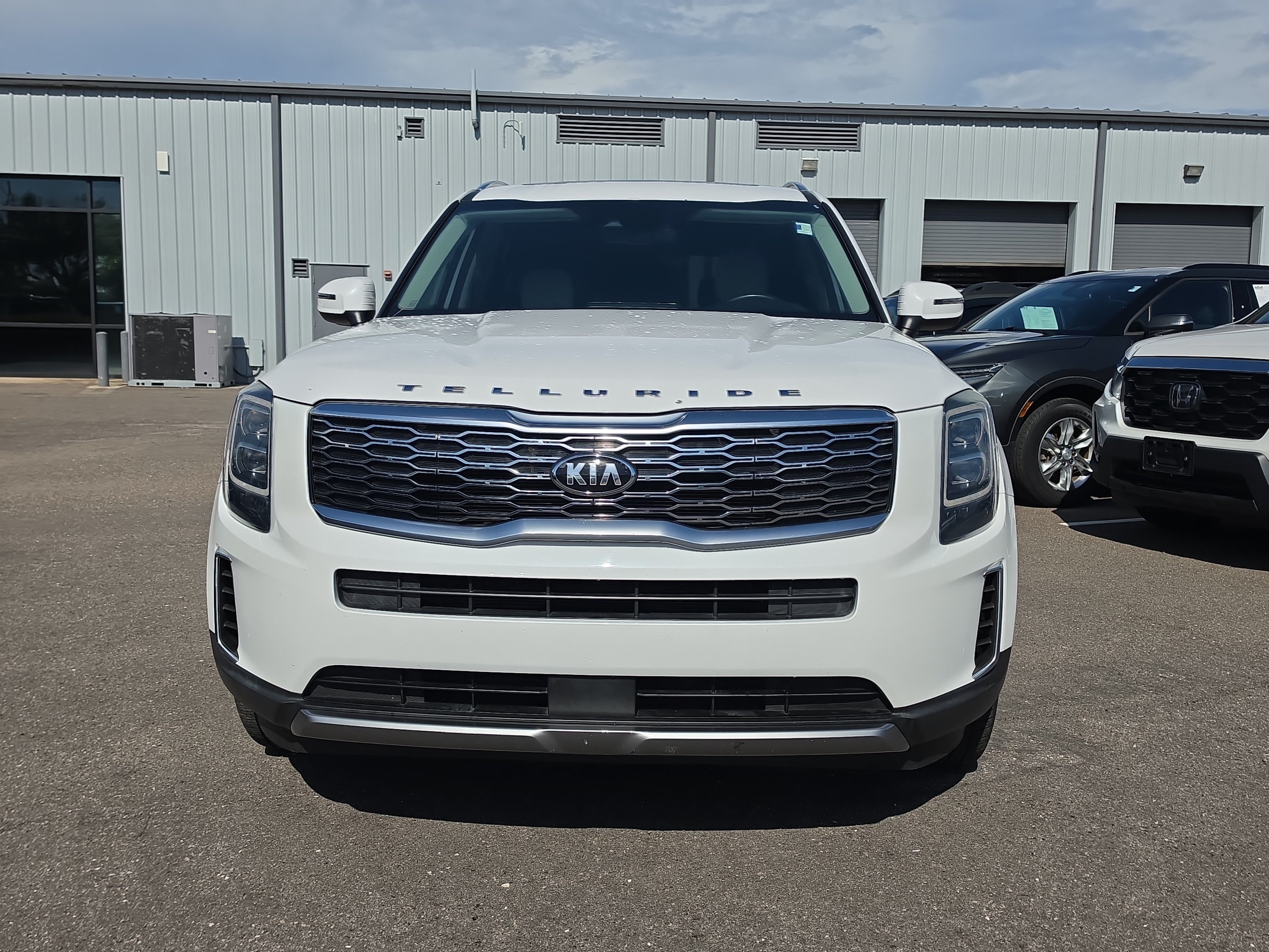 Certified 2021 Kia Telluride EX w/ EX Premium Package FWD image 3