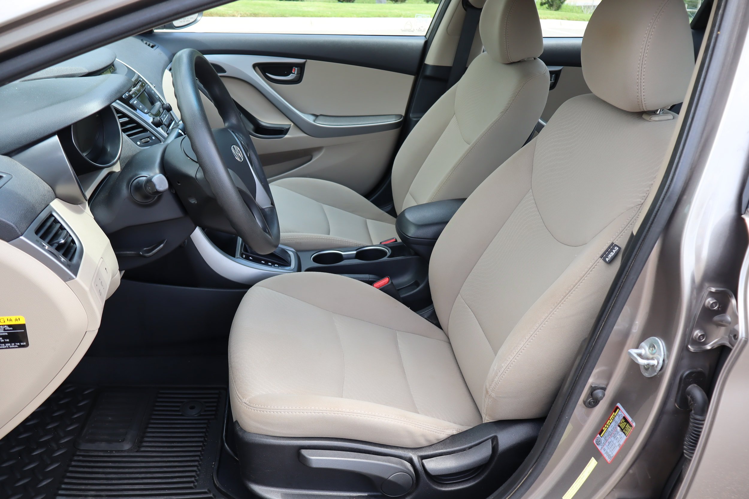Used 2016 Hyundai Elantra SE FWD image 13