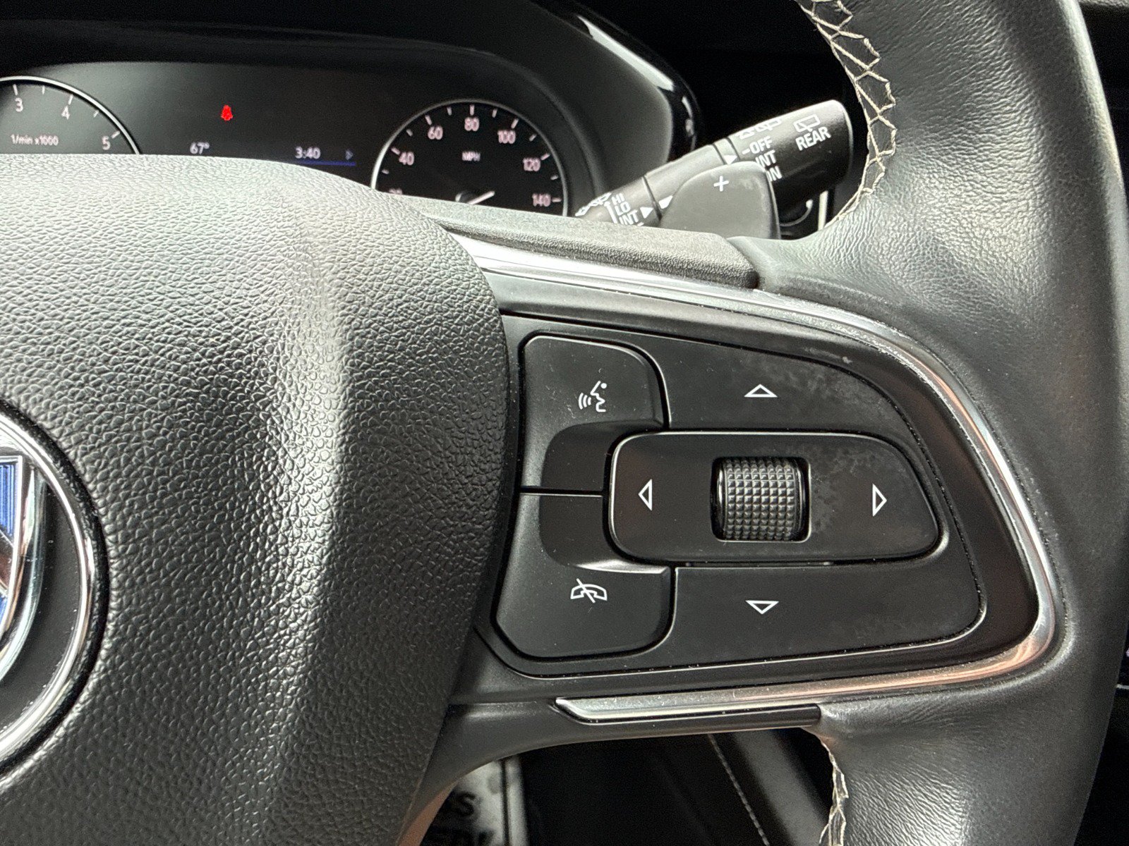 Certified 2023 Buick Envision Preferred AWD/4WD image 27