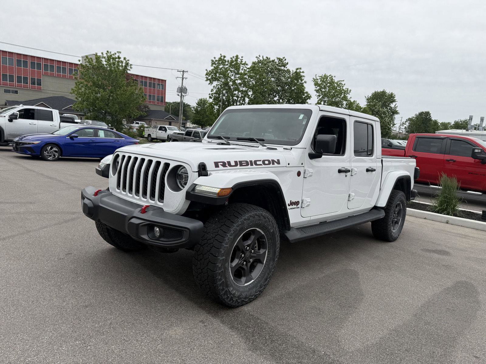Used 2022 Jeep Gladiator Rubicon w/ LED Lighting Group AWD/4WD image 7