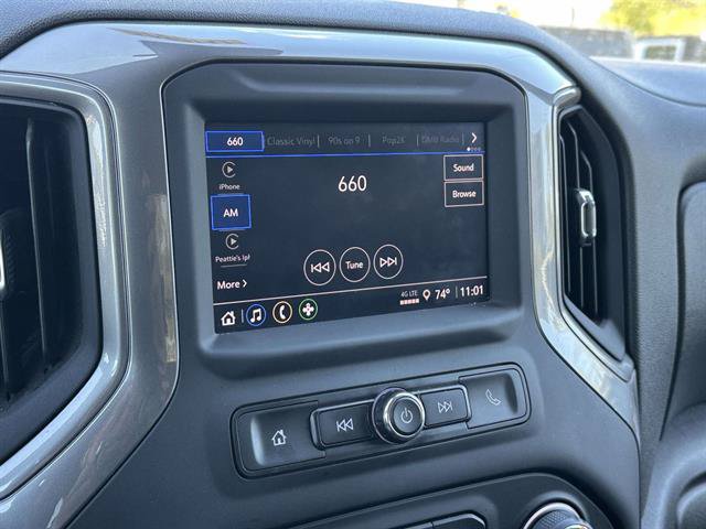 Used 2022 Chevrolet Silverado 1500 Custom Trail Boss AWD/4WD image 36