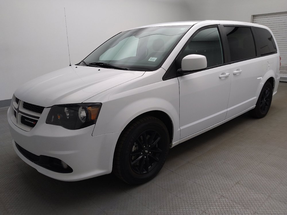 Used 2020 Dodge Grand Caravan GT FWD image 2