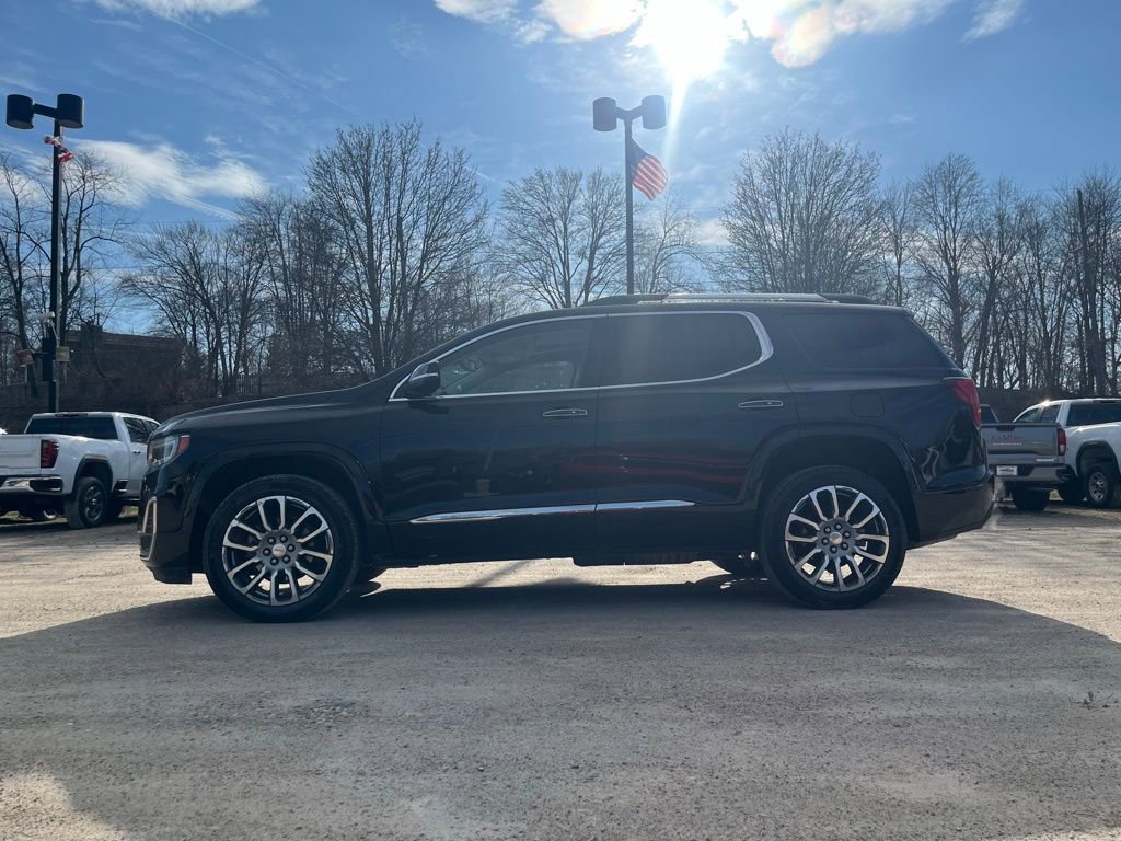 Used 2023 GMC Acadia Denali w/ Trailering Package image 18