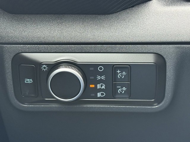 Used 2025 Ford Mustang Coupe image 28