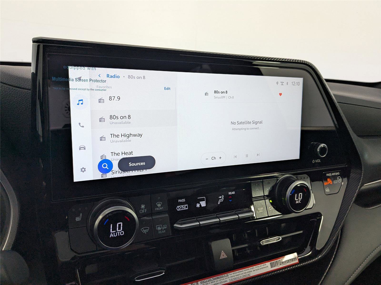 New 2026 Toyota Highlander XSE image 16