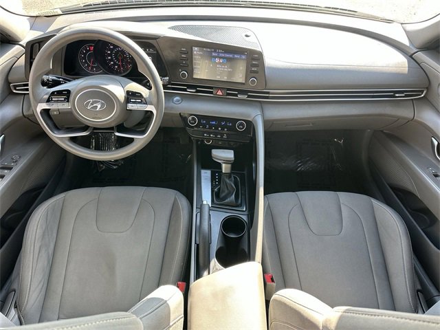 Used 2022 Hyundai Elantra SEL w/ Cargo Package image 18