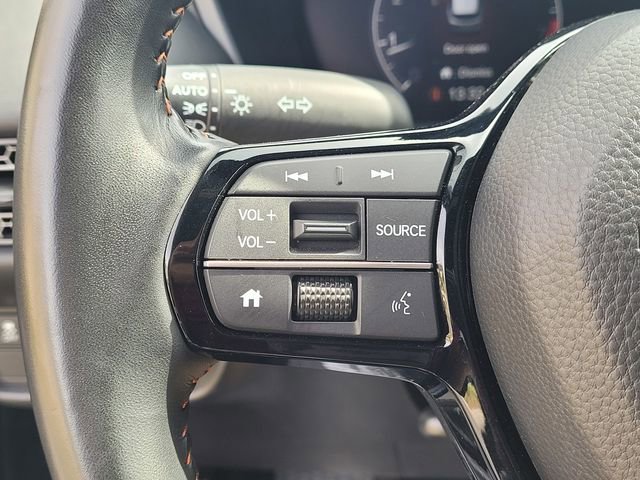 Used 2025 Honda HR-V Sport image 13