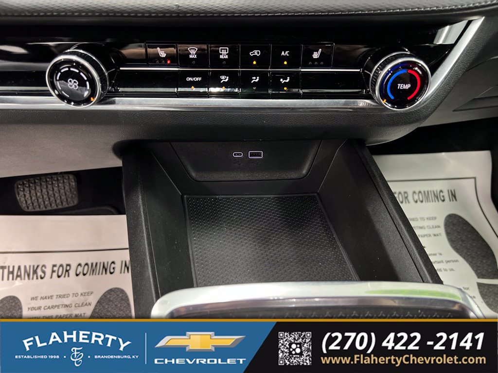 Used 2025 Chevrolet Equinox LT FWD image 27