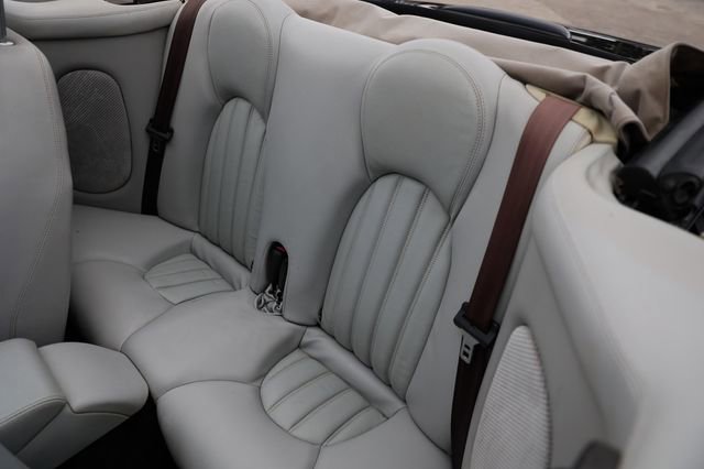 Used 2003 Jaguar XK8 Convertible image 11