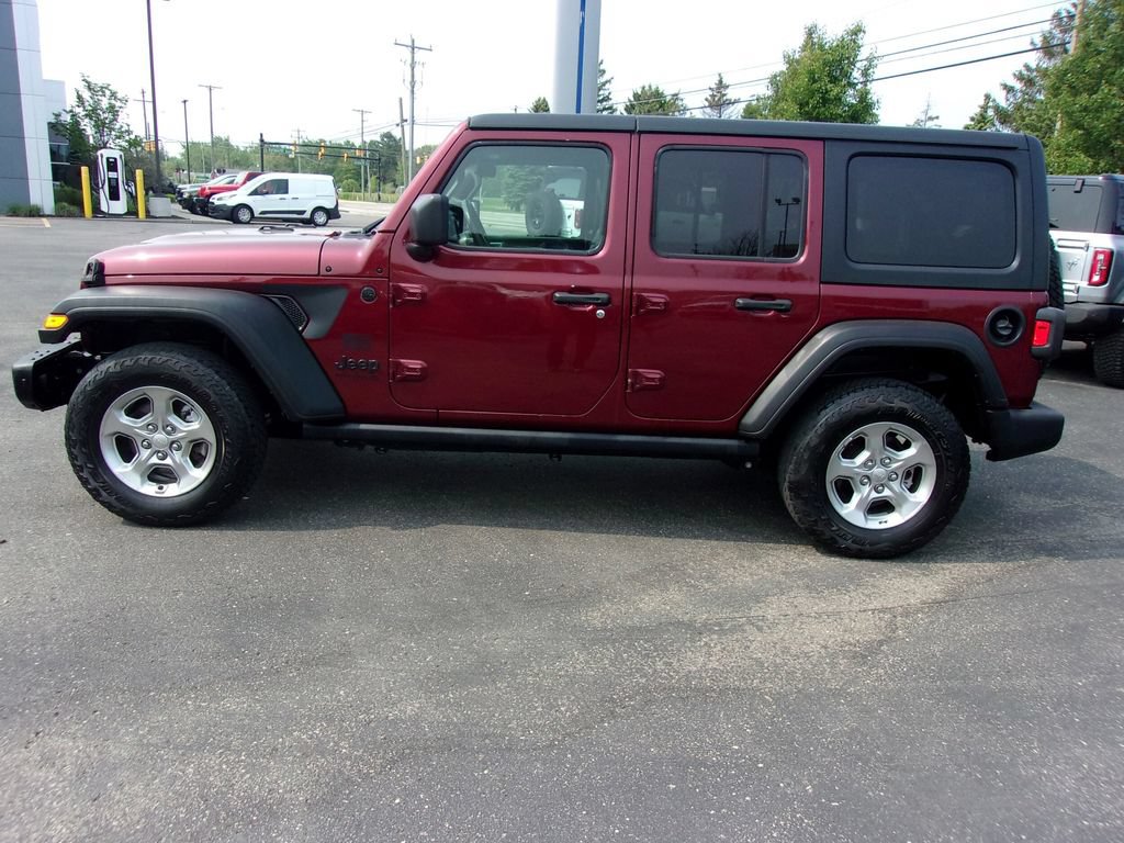 Used 2021 Jeep Wrangler Unlimited Sport AWD/4WD image 2
