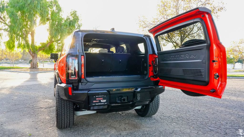 Used 2026 GMC Hummer EV SUV AWD/4WD image 12