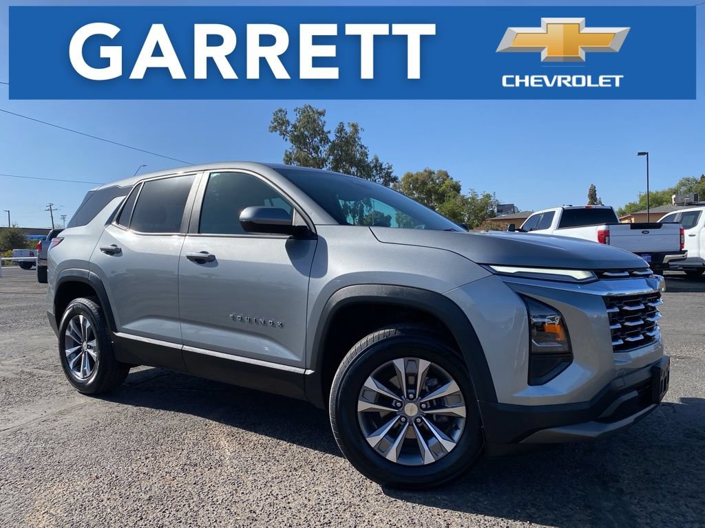 Used 2025 Chevrolet Equinox LT FWD image 1