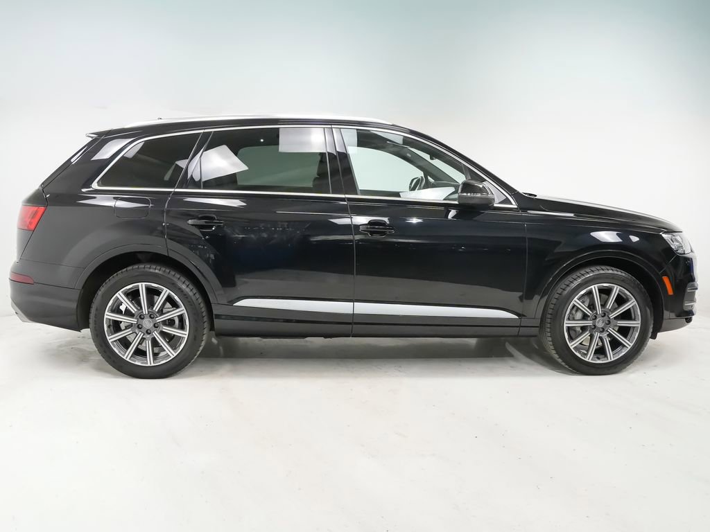 Used 2017 Audi Q7 3.0T Premium Plus AWD/4WD image 9