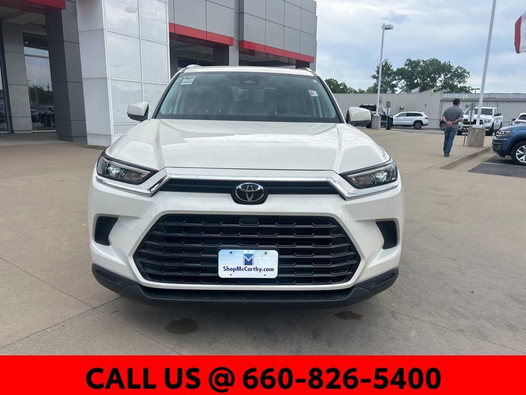 Certified 2024 Toyota Grand Highlander AWD image 2