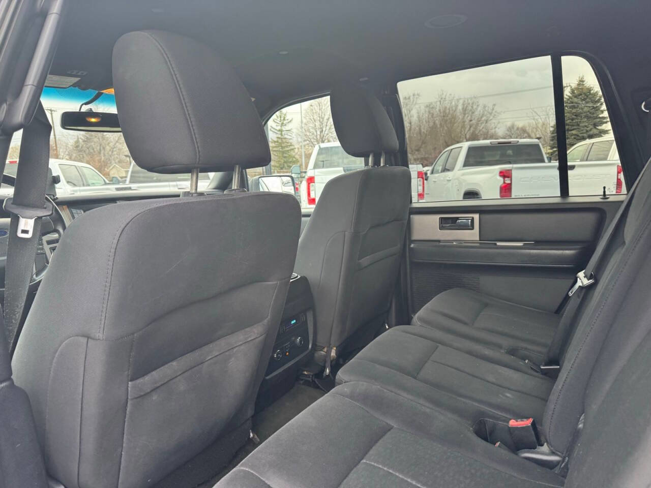 Used 2016 Ford Expedition EL XLT image 13