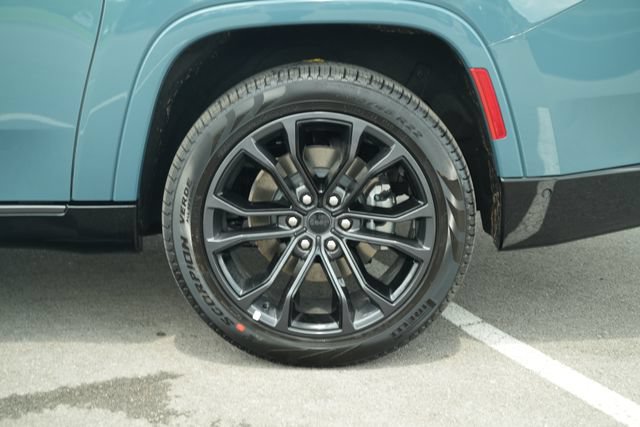 New 2026 Jeep Grand Wagoneer L Summit AWD/4WD image 49