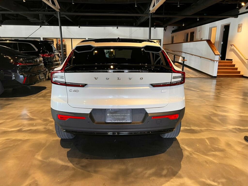 Used 2023 Volvo C40 P8 Recharge Ultimate image 4