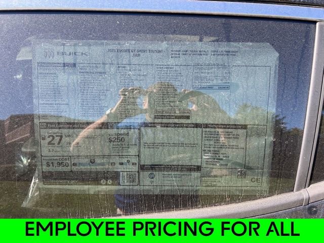 New 2025 Buick Encore GX Sport Touring image 8