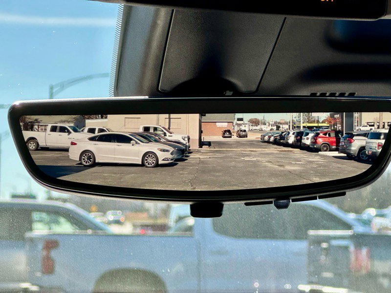 Used 2021 Buick Encore GX Essence w/ Advanced Technology Package image 18