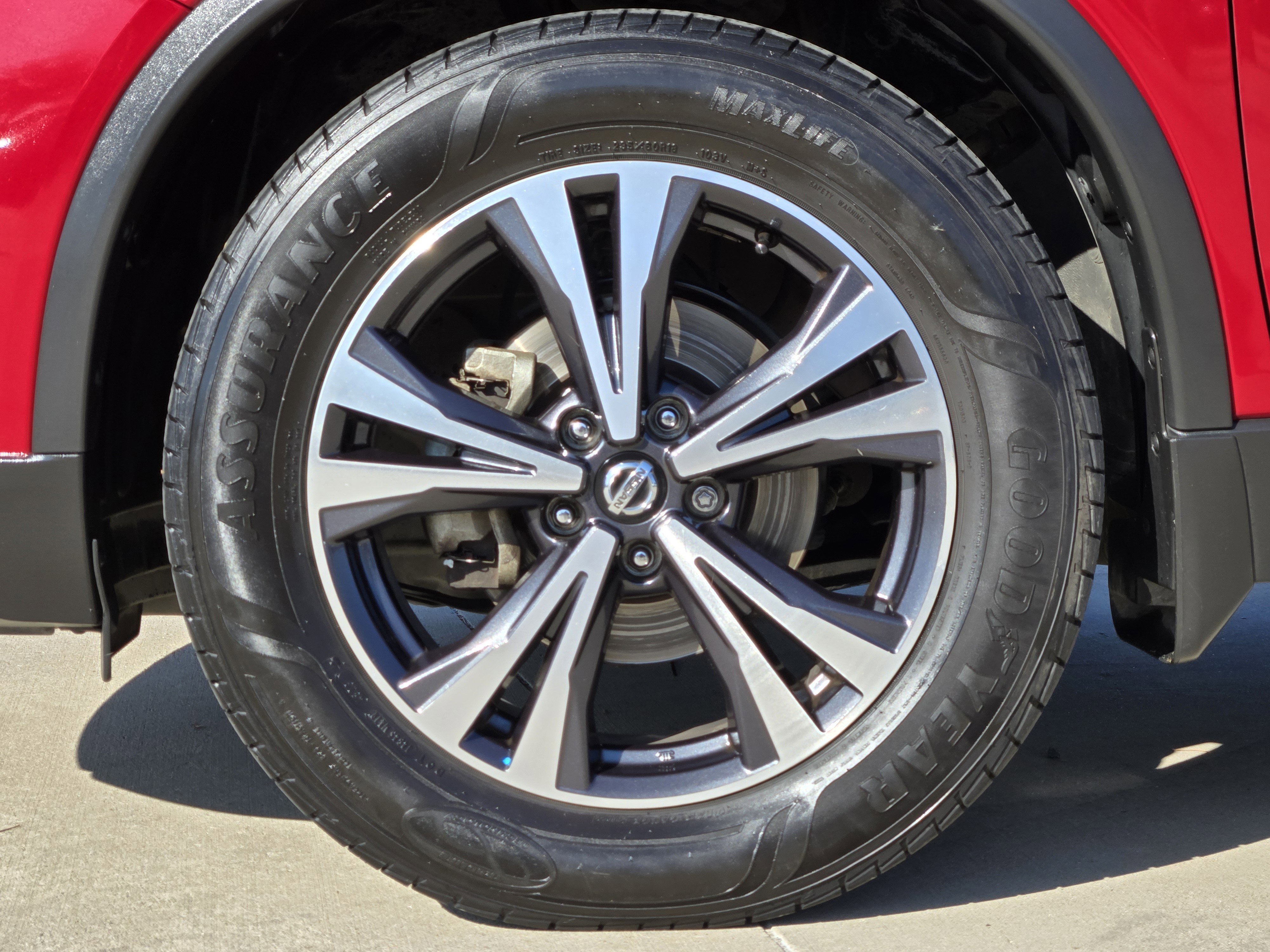 Used 2017 Nissan Rogue SL image 10