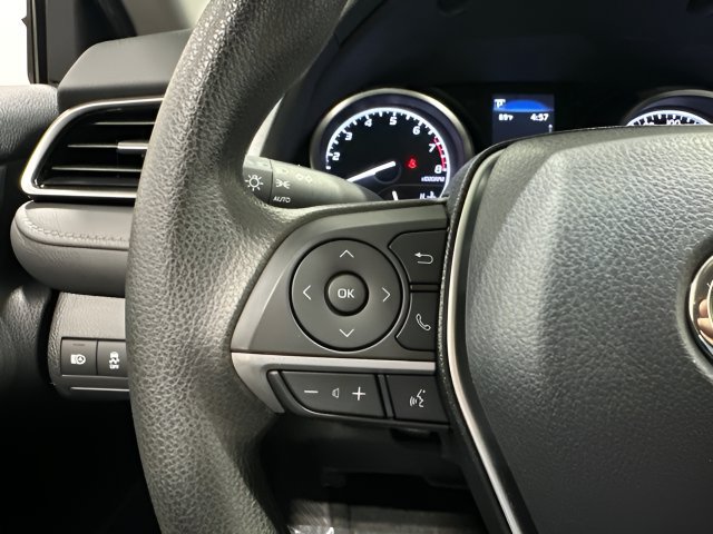 Used 2021 Toyota Camry LE w/ Carpet Mat Package (TMS) FWD image 17