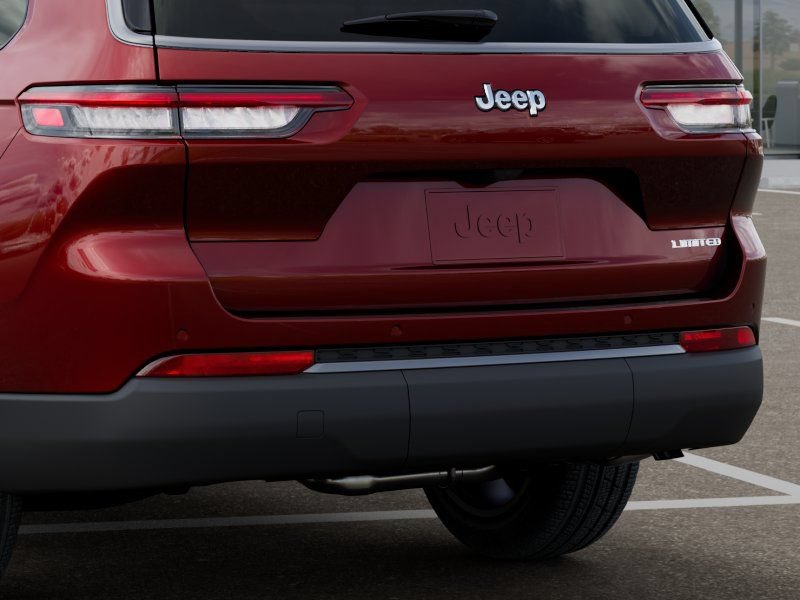 New 2026 Jeep Grand Cherokee L Limited RWD image 13