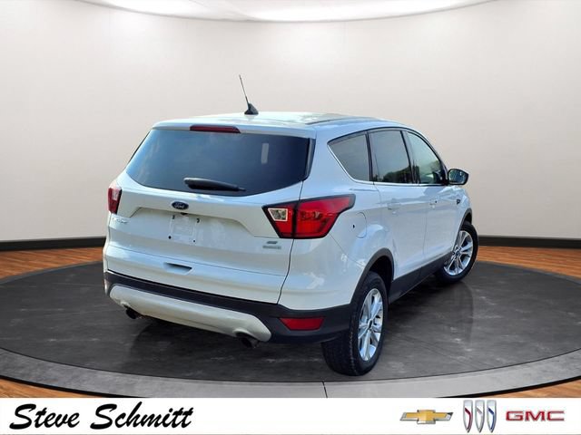 Used 2019 Ford Escape SE FWD image 23