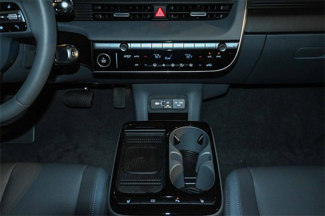 New 2026 Hyundai Ioniq 5 SEL image 15