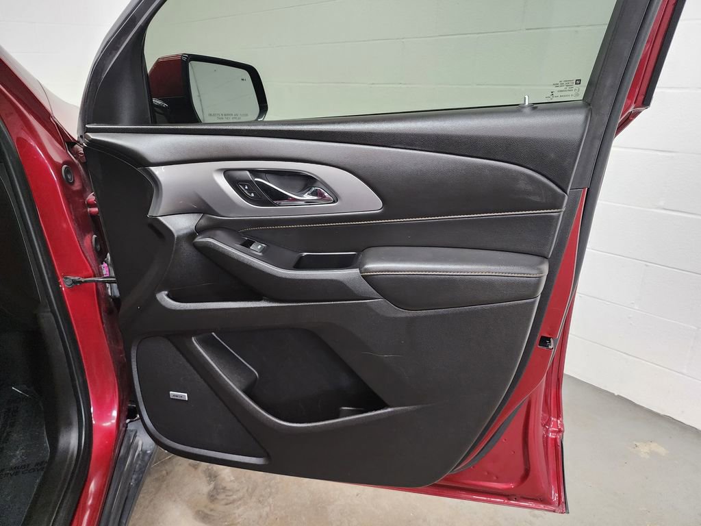 Used 2019 Chevrolet Traverse RS w/ LPO, Floor Liner Package image 35