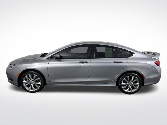 Used 2015 Chrysler 200 S w/ Comfort Group FWD image 13