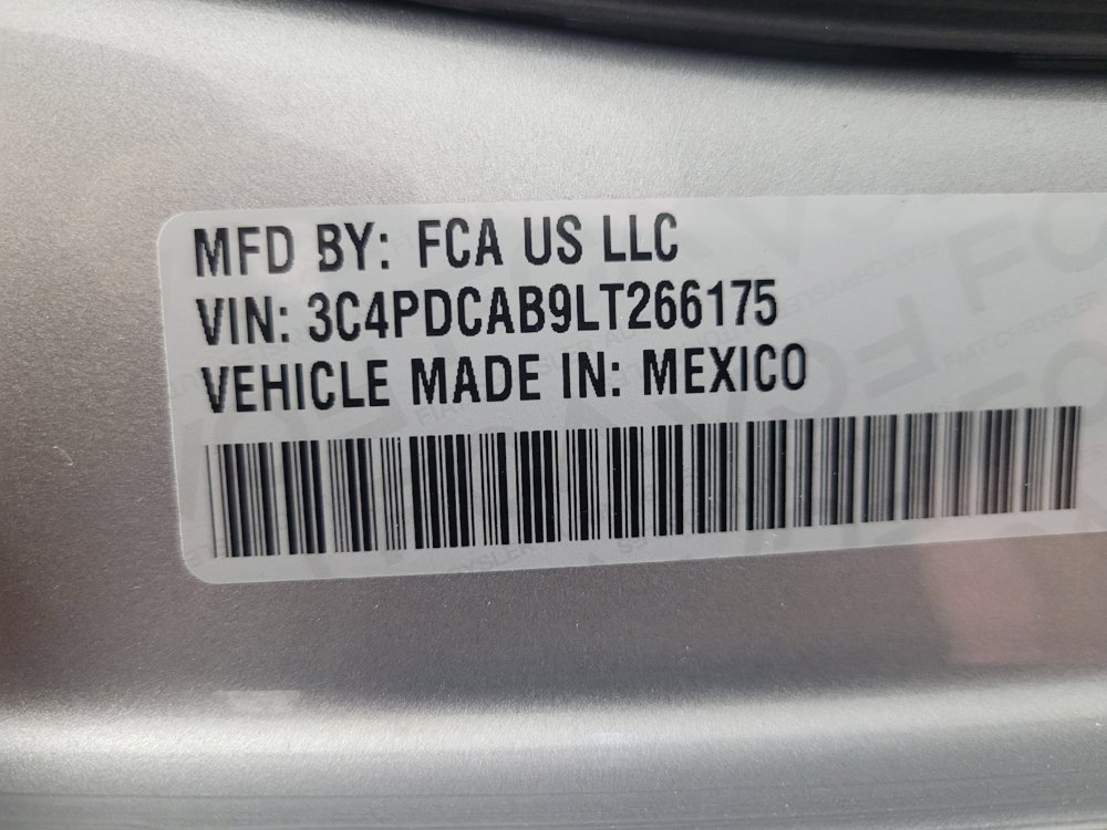 Used 2020 Dodge Journey SE w/ SE Popular Equipment Group FWD image 33
