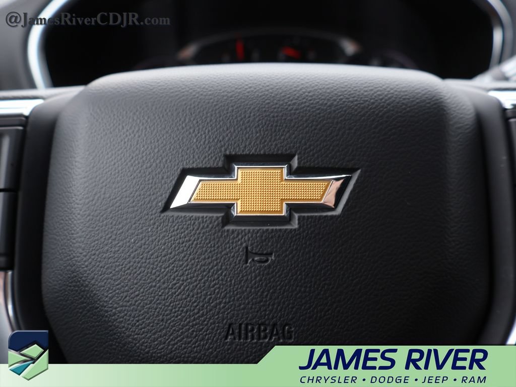 Used 2025 Chevrolet Blazer LT AWD/4WD image 26