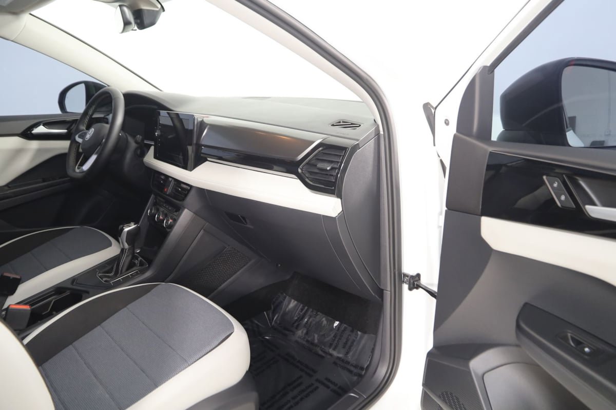 Used 2025 Volkswagen Taos S FWD image 38