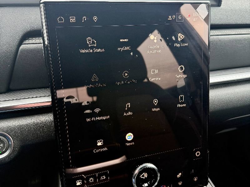 New 2026 GMC Terrain Elevation w/ Technology Package II image 13