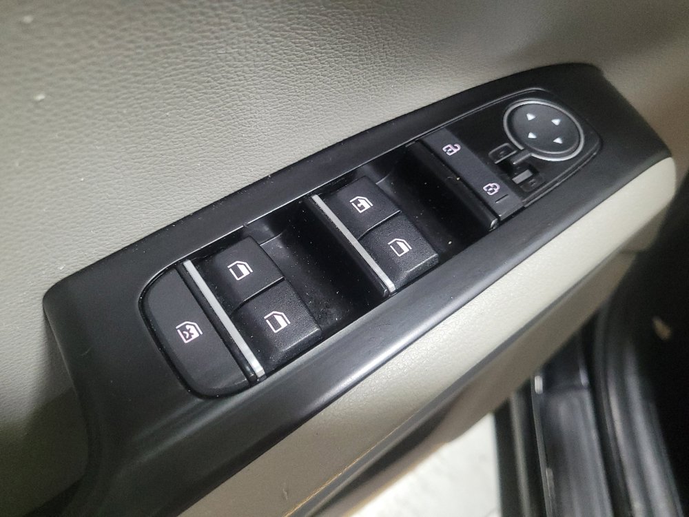 Used 2022 Kia Soul LX FWD image 27