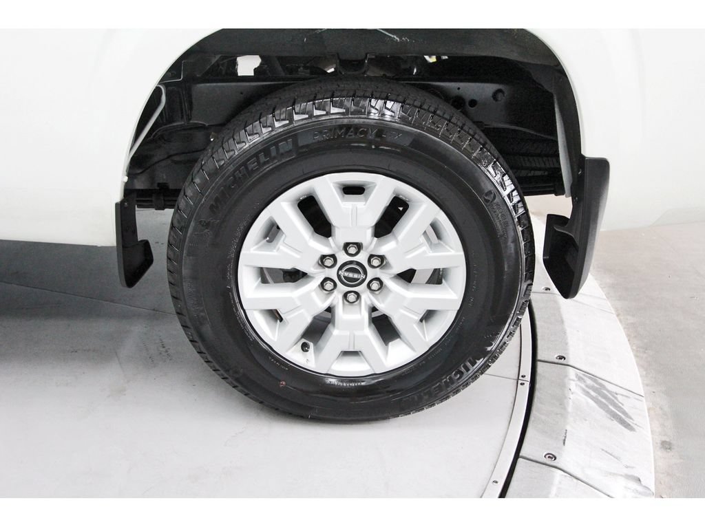 Used 2024 Nissan Frontier SV w/ SV Convenience Package AWD/4WD image 7