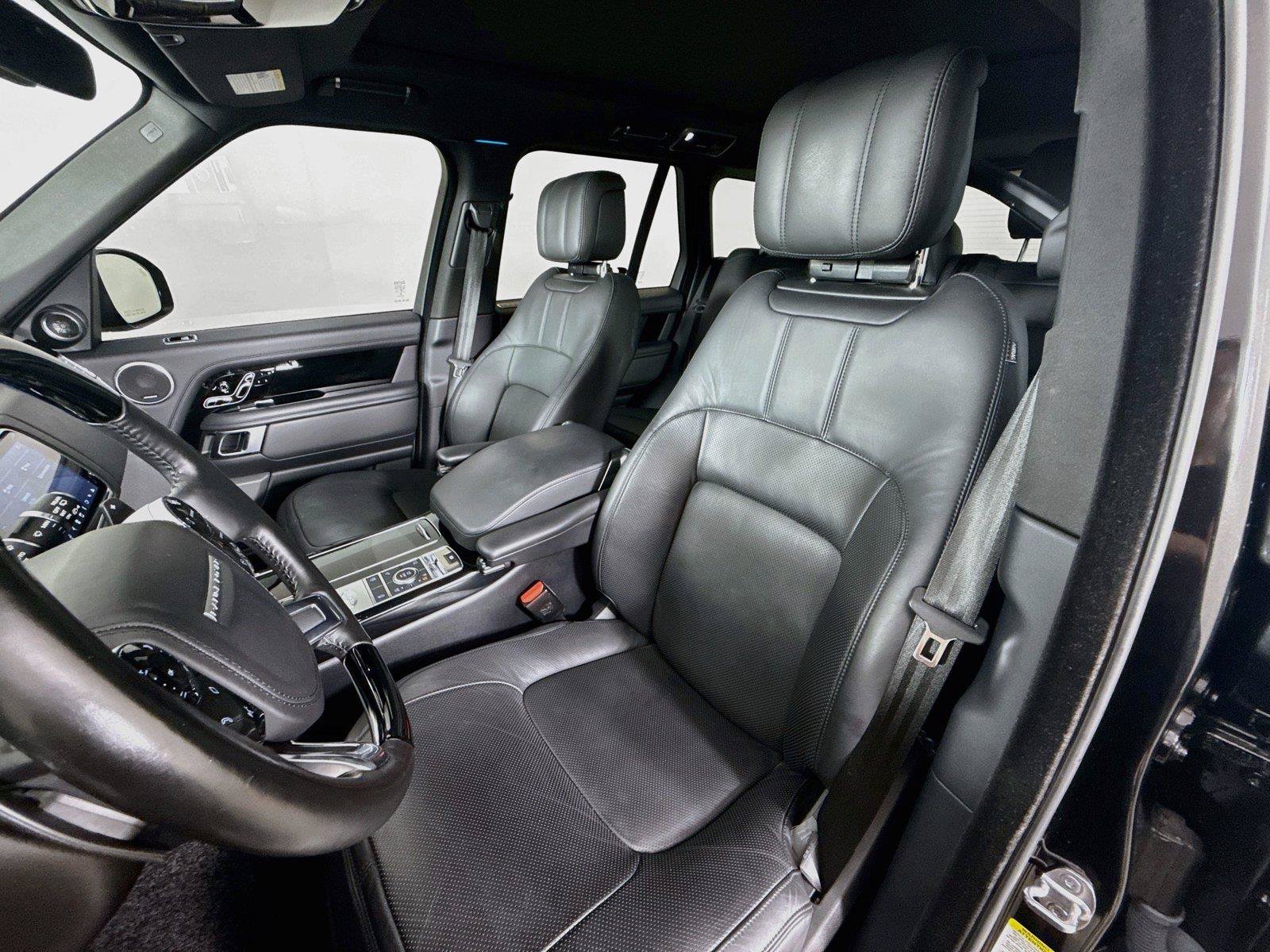 Used 2019 Land Rover Range Rover Supercharged AWD/4WD image 9