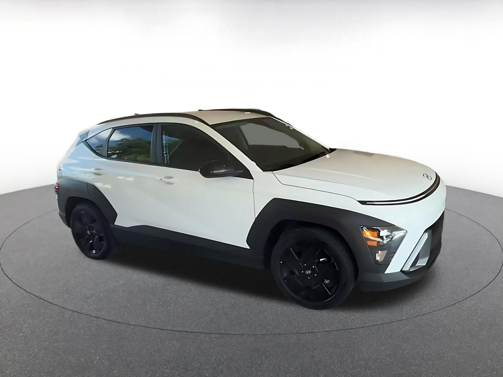 Used 2026 Hyundai Kona SEL Sport FWD image 2