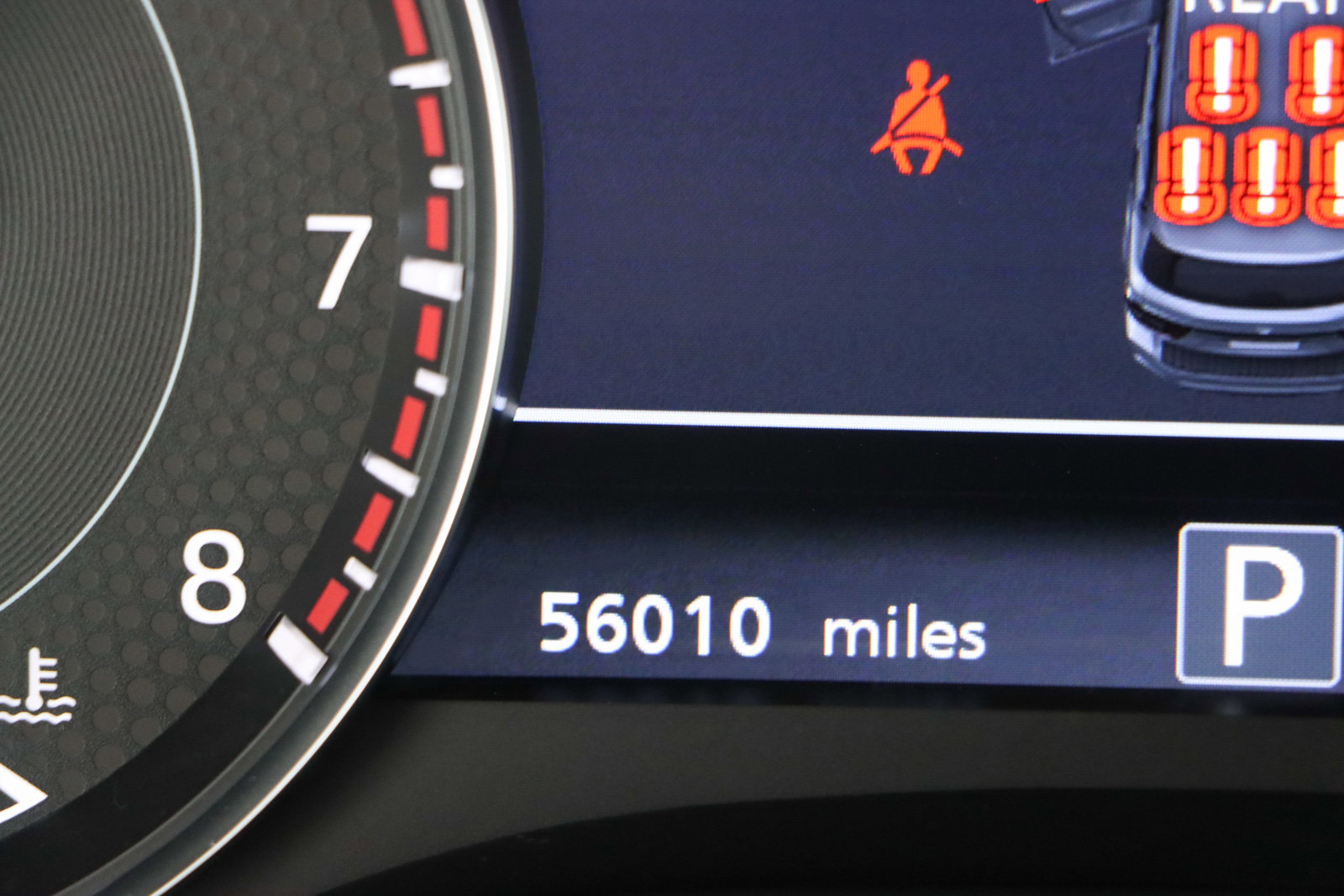 Used 2022 Nissan Armada SL w/ Captain's Chairs Package image 17