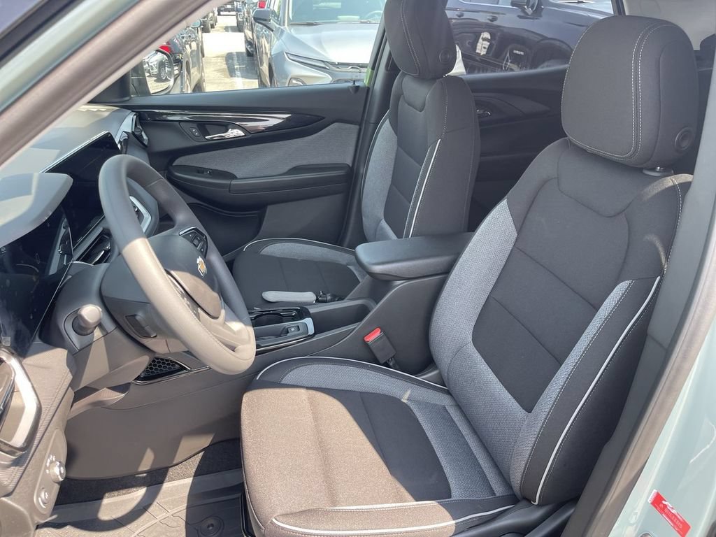New 2026 Chevrolet TrailBlazer LS w/ LS Convenience Package FWD image 11