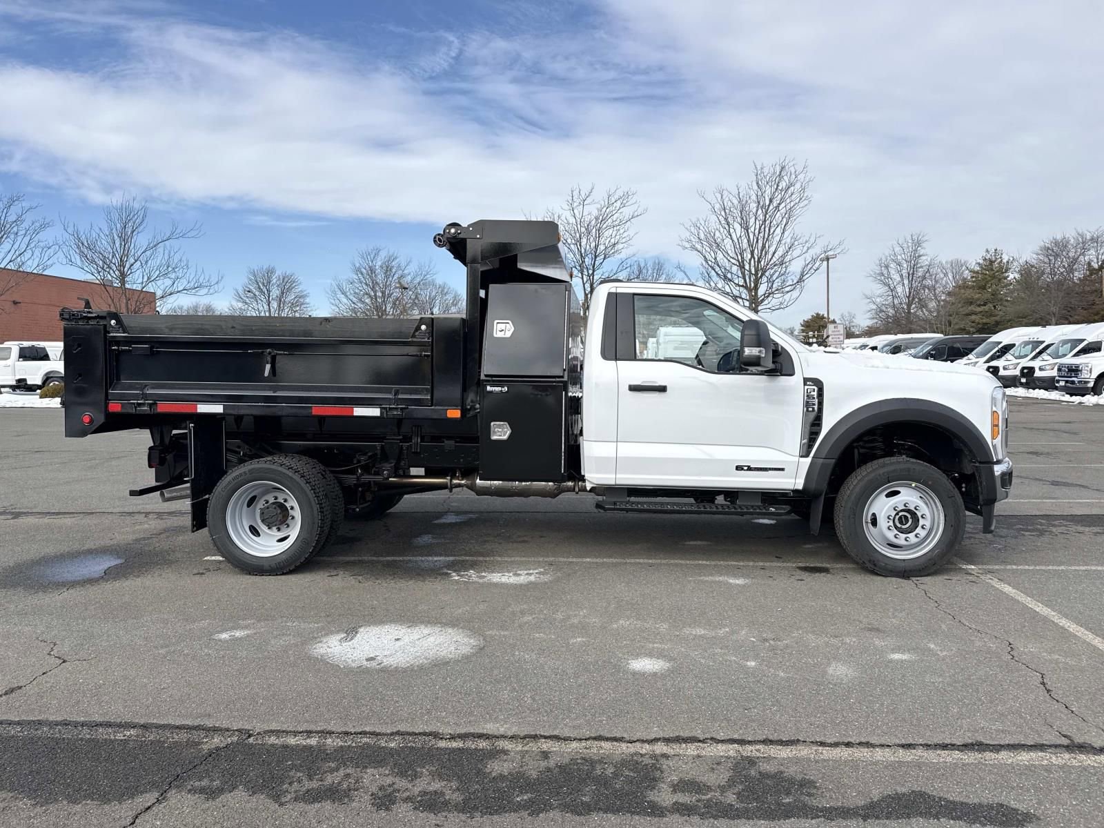 New 2026 Ford F550 4x4 Regular Cab Super Duty image 2
